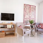 Hostly Mariana 3* Sevilha