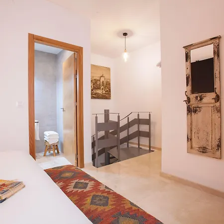 Penzion Hostly Mariana 3*